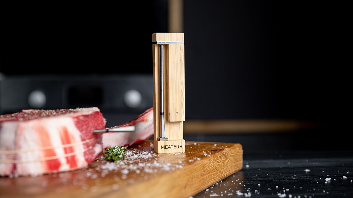The MEATER PRO® Wireless BBQ Thermometer with Extended Range